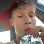 whiteboyem profile picture